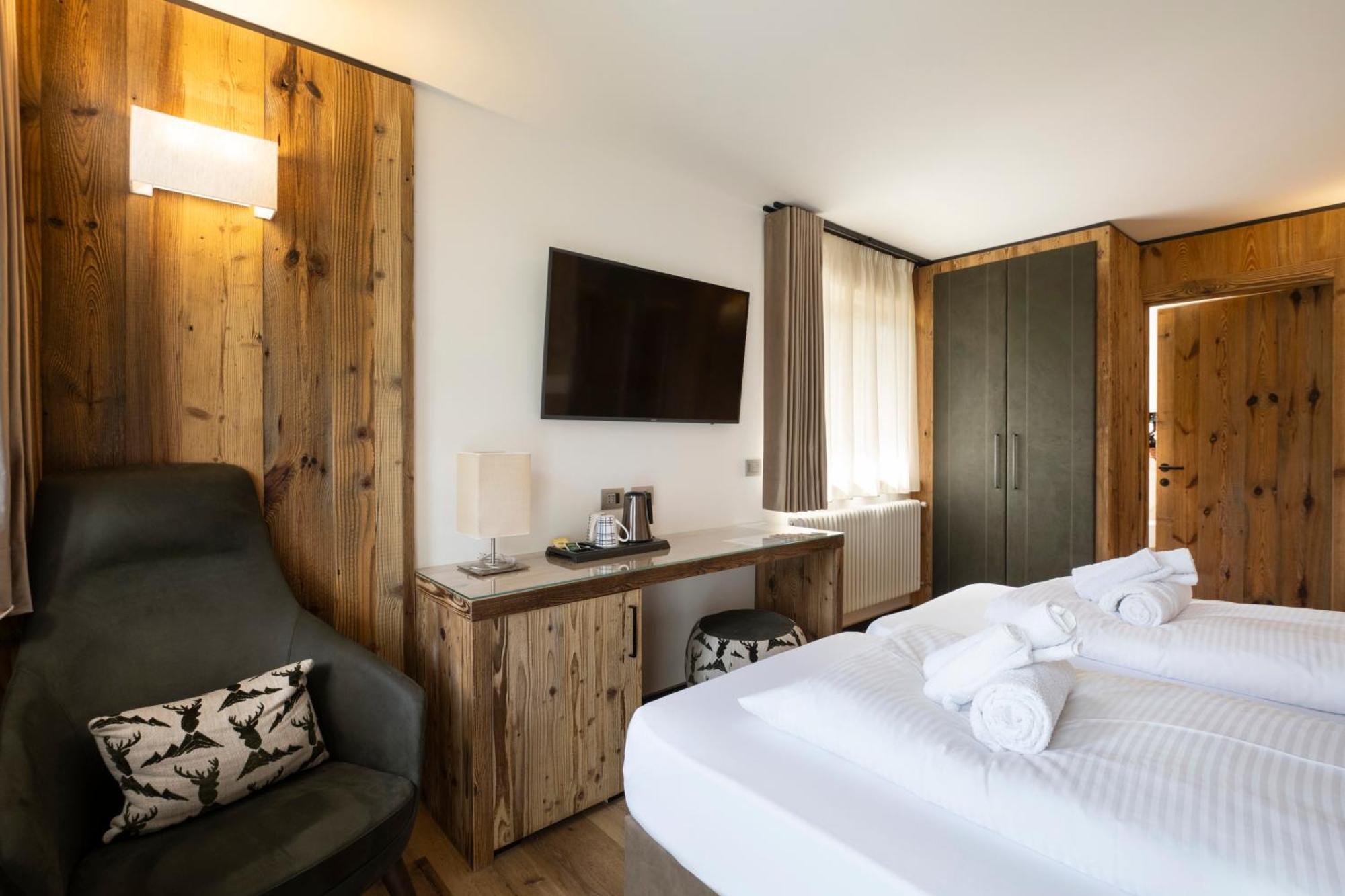 Hotel Pineta Базельга-ди-Пине Экстерьер фото
