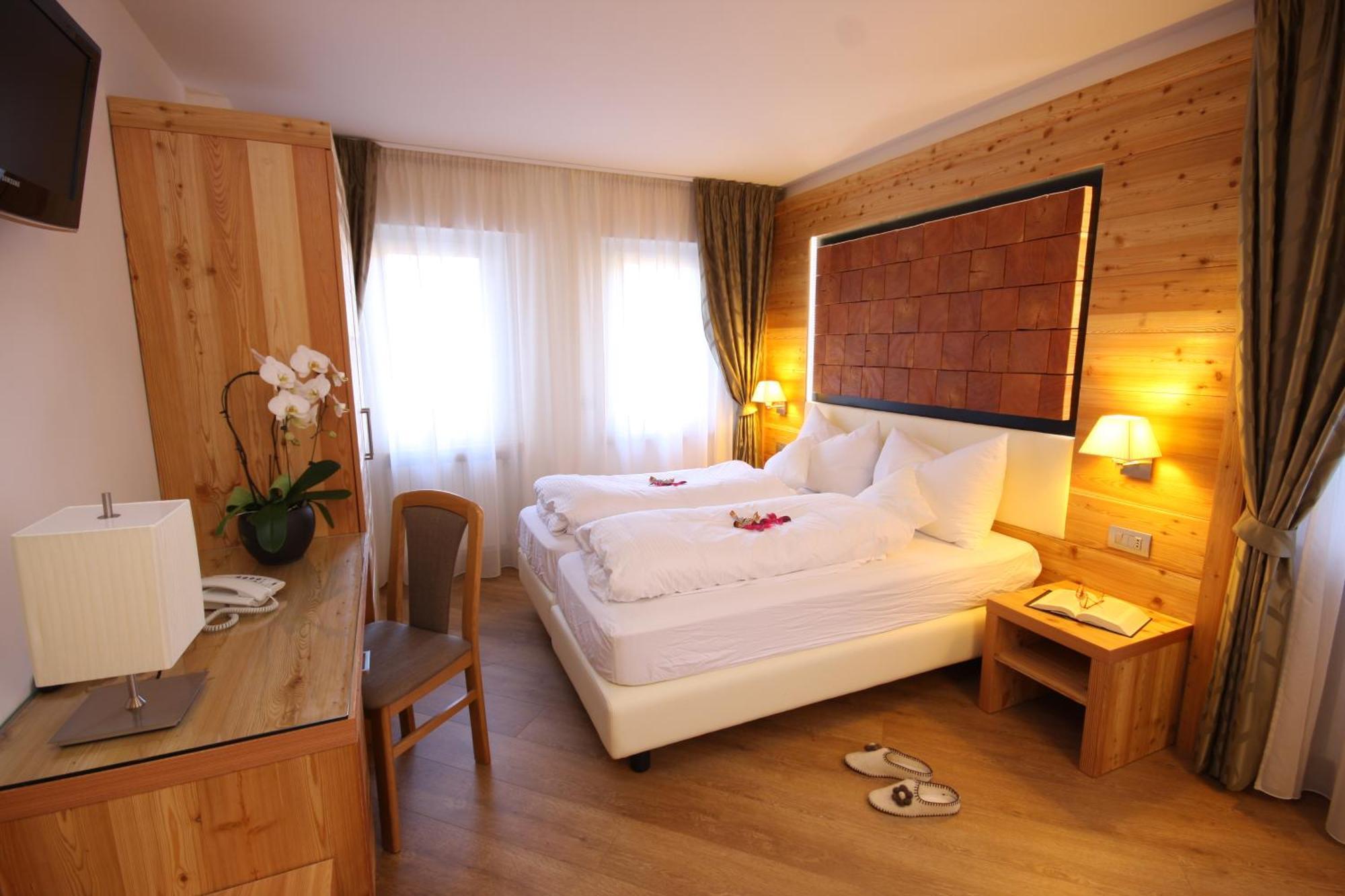 Hotel Pineta Базельга-ди-Пине Экстерьер фото